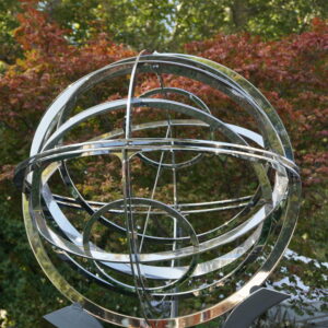 Sfera armillare completa da giardino, 100 cm in acciaio inox, Complete garden armillary sphere, 100 cm stainless steel.